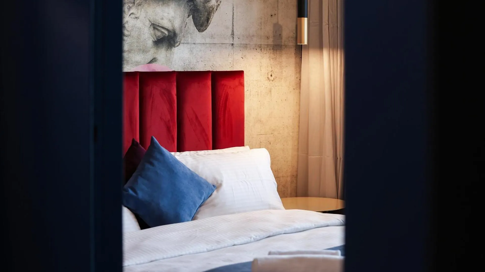 Harley Quinn Apartment Bucharest 0*,